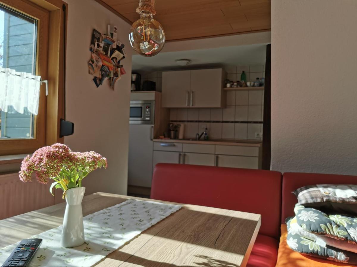 Hotel-Pension Rennsteighutte เฟราเอนวาล์ด ภายนอก รูปภาพ