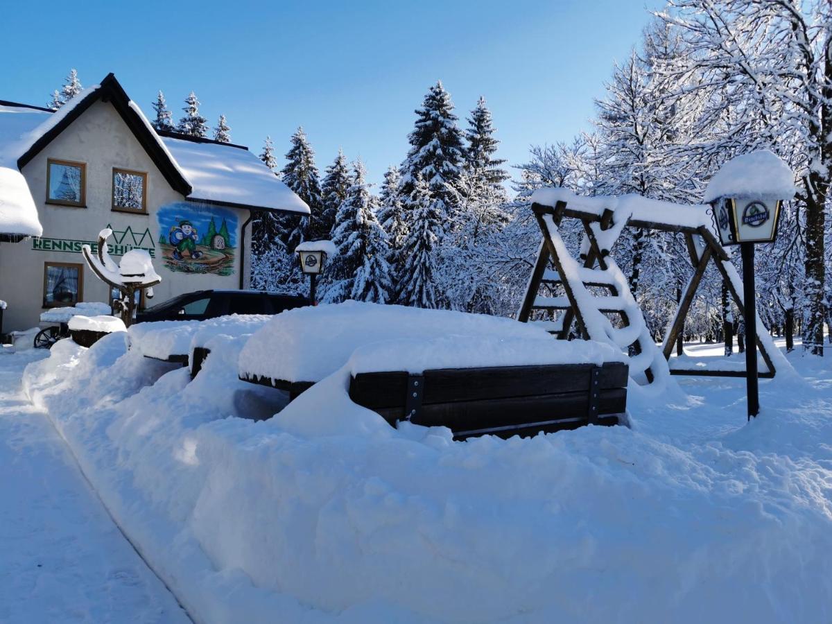 Hotel-Pension Rennsteighutte เฟราเอนวาล์ด ภายนอก รูปภาพ